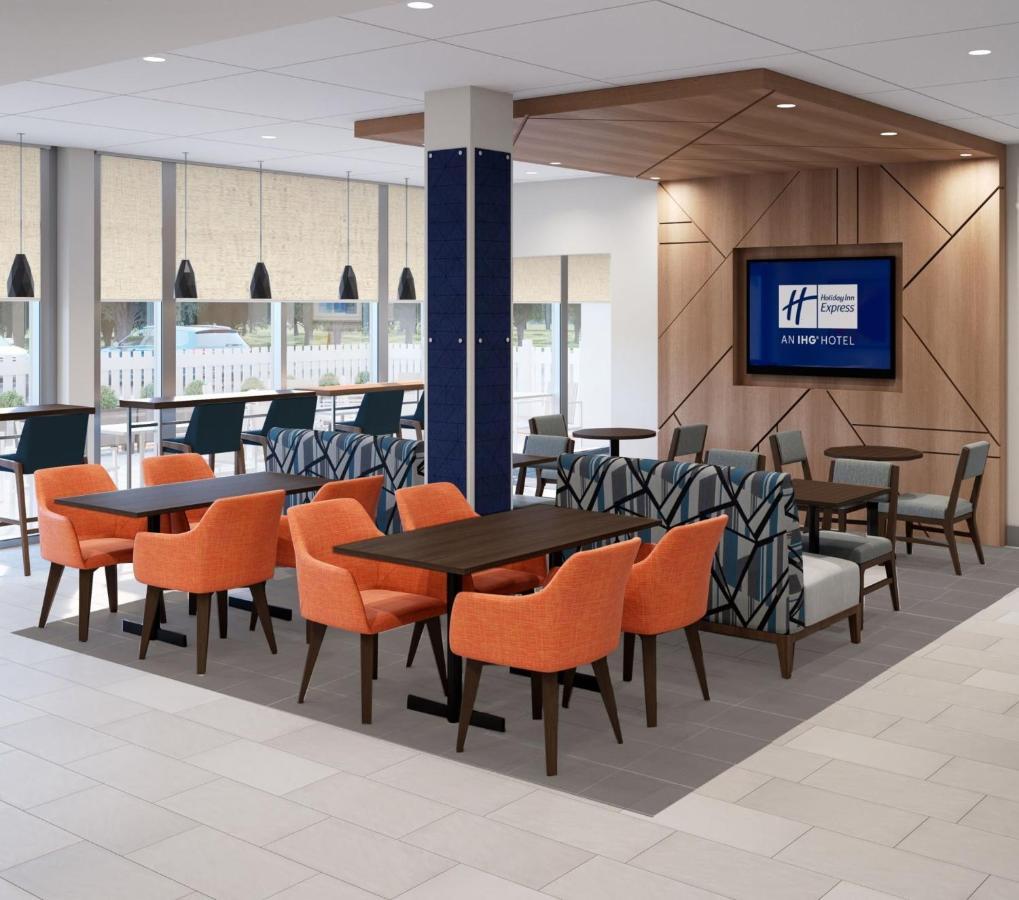 Holiday Inn Express & Suites Oscoda By Ihg Esterno foto