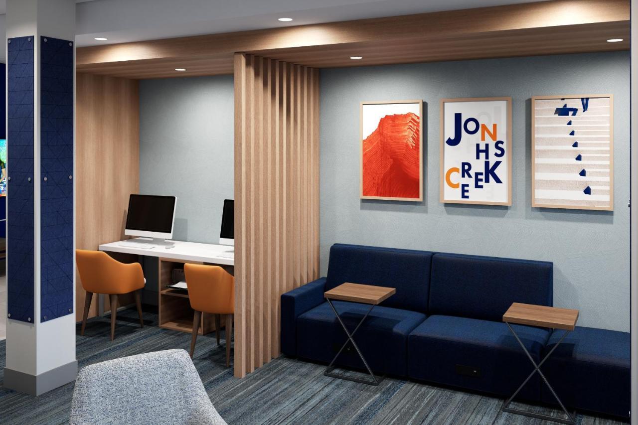 Holiday Inn Express & Suites Oscoda By Ihg Esterno foto
