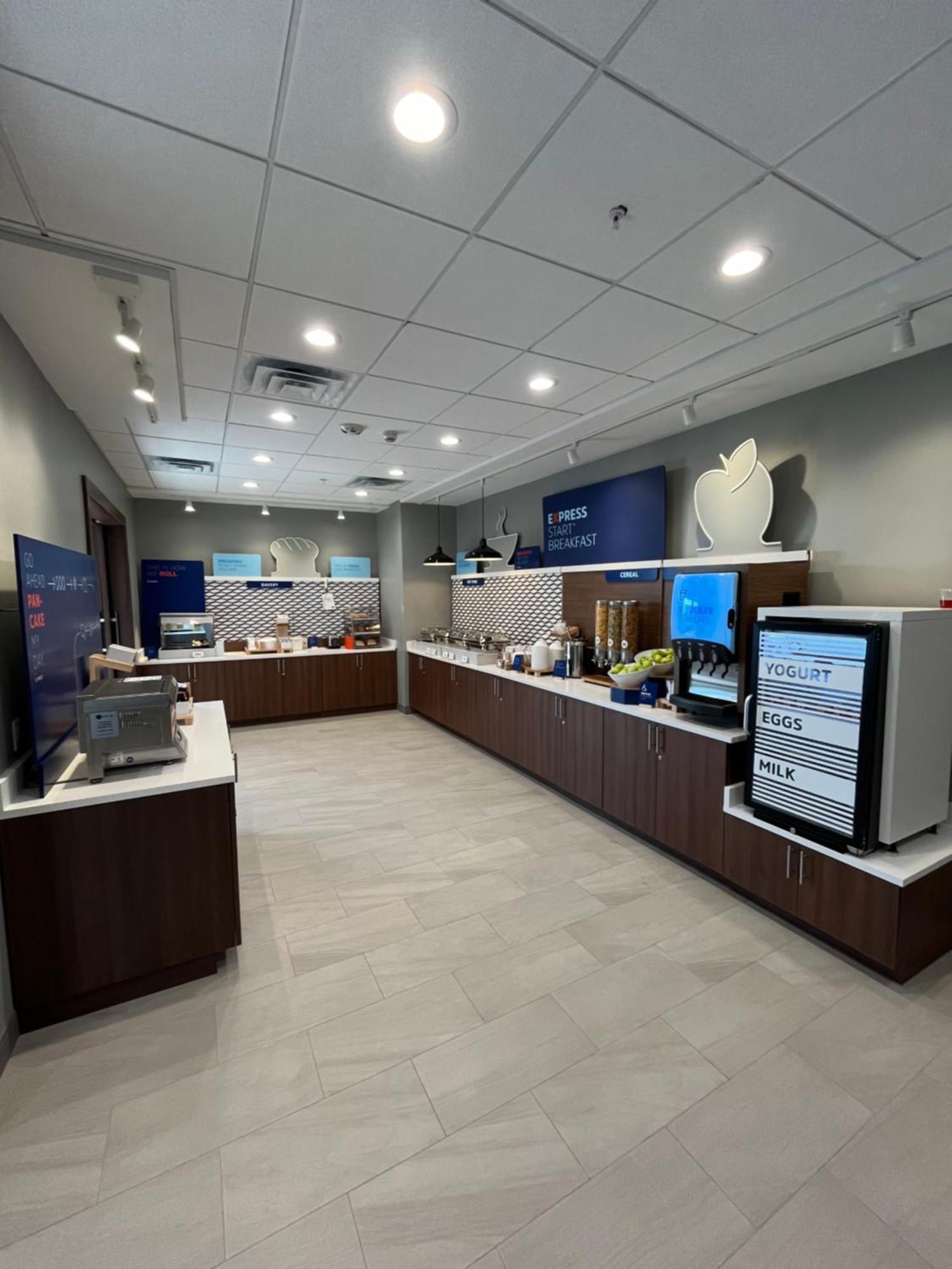 Holiday Inn Express & Suites Oscoda By Ihg Esterno foto