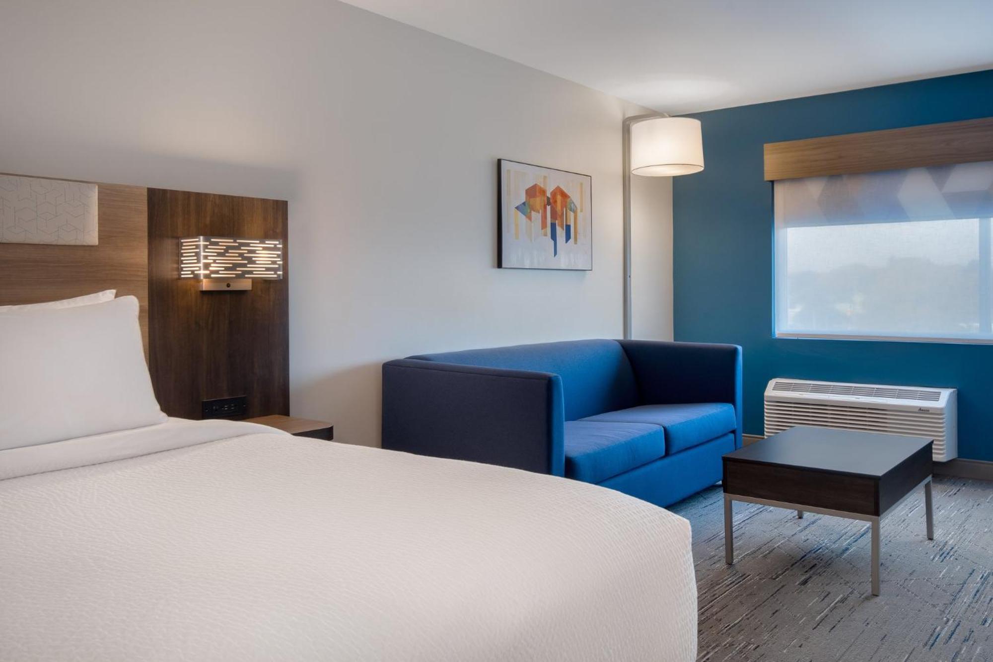 Holiday Inn Express & Suites Oscoda By Ihg Esterno foto